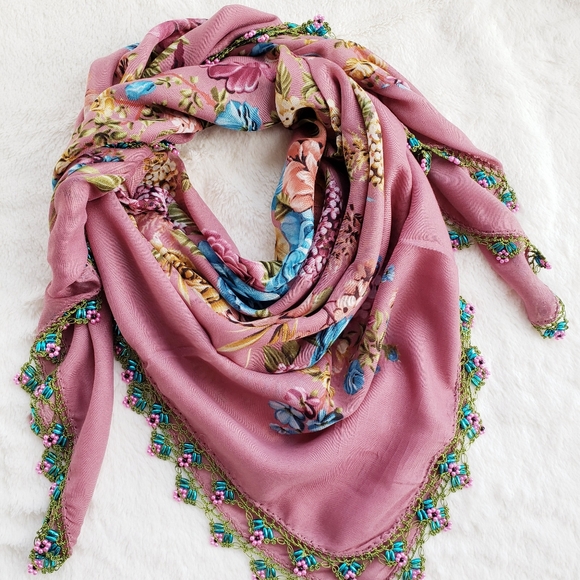 Accessories - Exotic Handmade Needle Lace Scarf